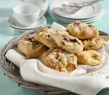 BEZ RAZVLAČENJA: Hrckava lenja pita