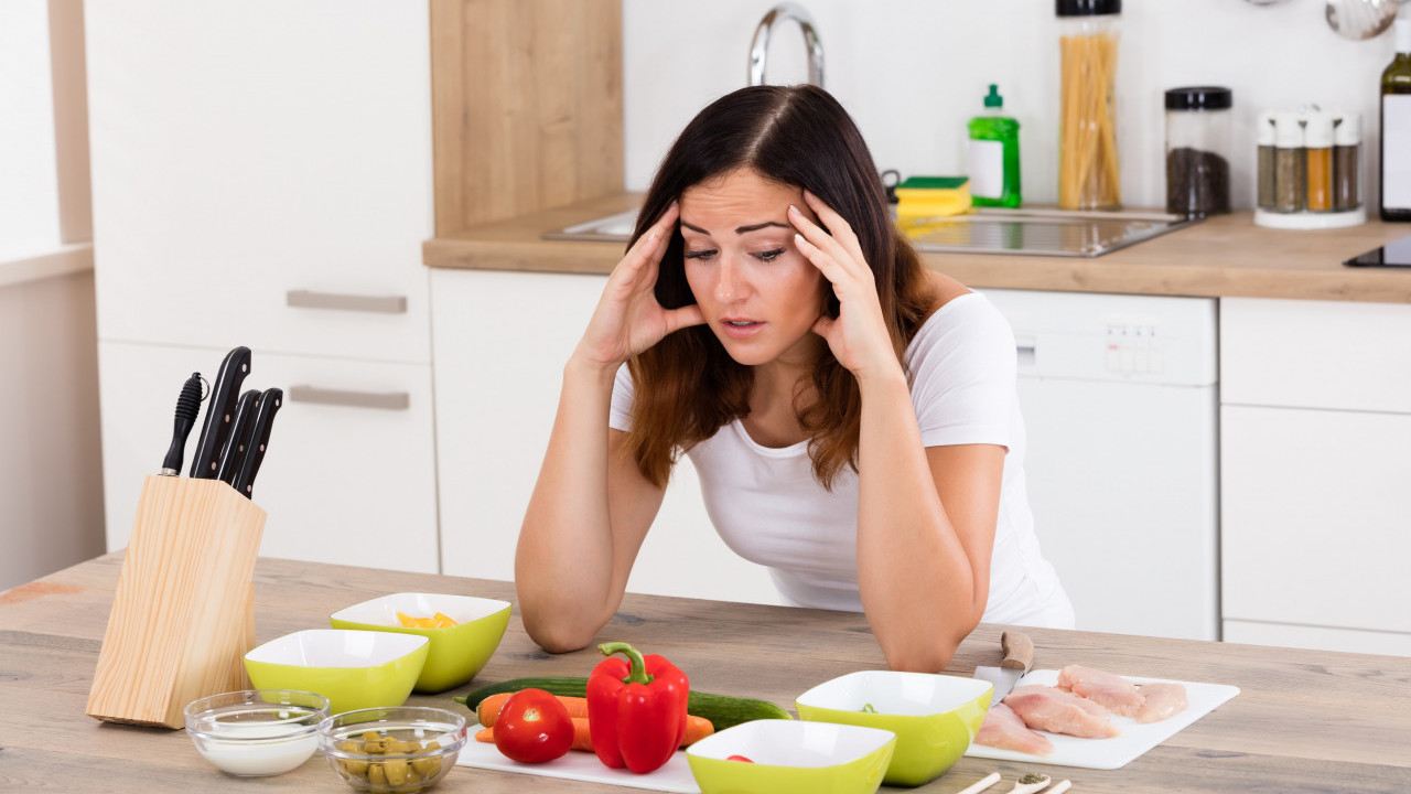 ПЕТ ЈЕЛА КОЈЕ ЧИСТЕ ТЕЛО: Детокс после сезоне слава