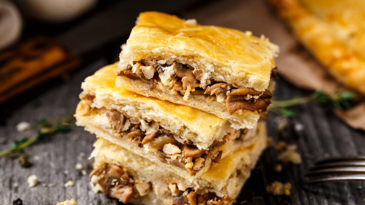 MANASTIRSKA PITA OD PEČURAKA: Savršena za posne dane