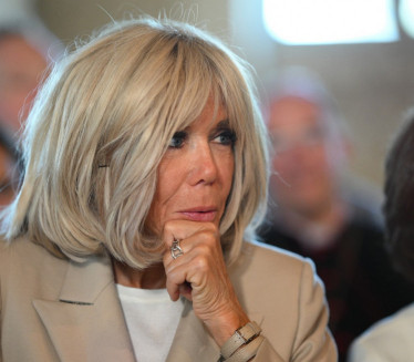 "АКО ДОЂУ КУ*КЕ" Брижит у центру скандала-камера све снимила