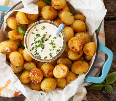 NAJBOLJI PEKARSKI KROMPIR: Hrckav i slastan