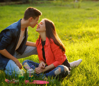 5 znakova zaljubiće se do ušiju tokom 2026. godine