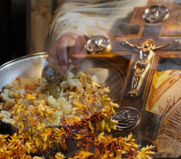 SUTRA SLAVIMO KRSTOVDAN: Ove dve stvari obavezno uradite