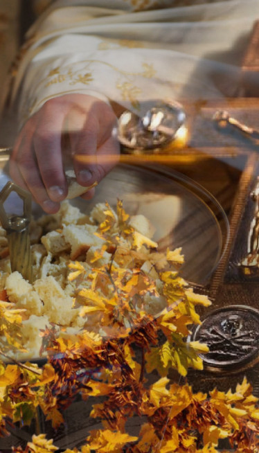 ДАНАС ЈЕ ЈЕСЕЊИ КРСТОВДАН: Строг пост, испоштујте 3 ствари