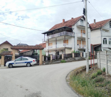 Ухапшен унук осумњичен да је УБИО бабу и деду