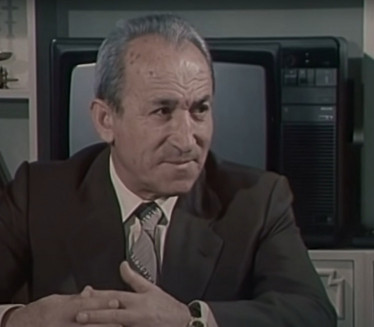 Strašna porodična TRAGEDIJA obeležila Mijin život