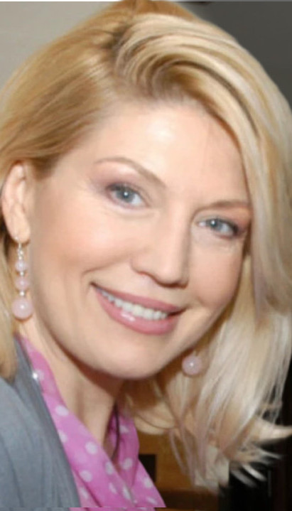 SUZANU NIJE ZVALA NA VENČANJE: Ko je prvi Teodorin muž?