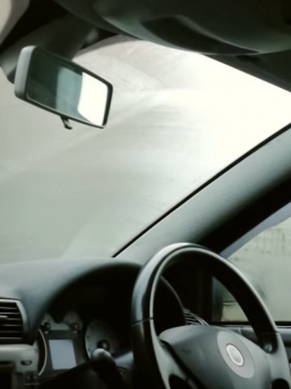 Како да се стакла НЕ ЗАМАГЛЕ - тајна је у домаћем спреју