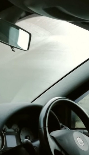 TRIK PROTIV MAGLJENJA STAKLA U AUTU: Tajni sastojak je povrće