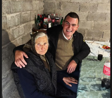 ЛУКА ЈОШ ЈЕДНОМ РАЗНЕЖИО СВЕ: "Мене нана негује и гледа"