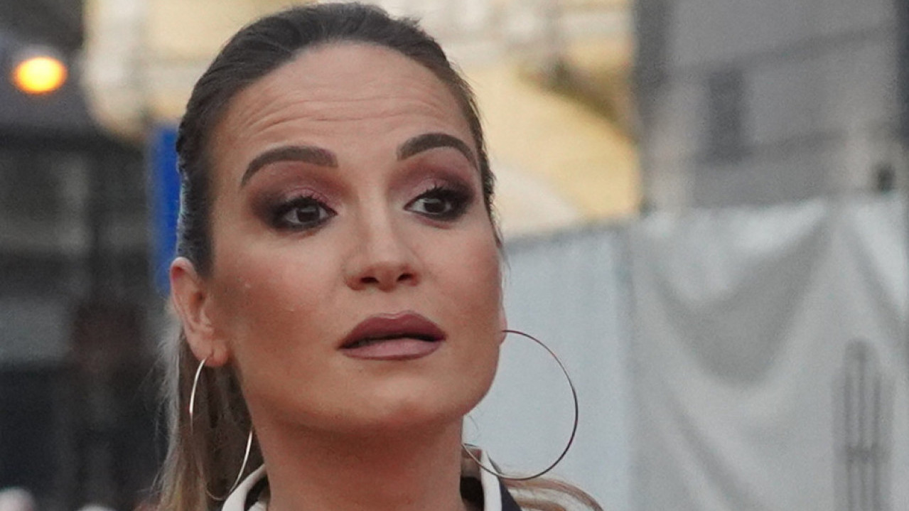 NESTALA IZ JAVNOSTI: Jelena je venčana kuma poznate pevačice