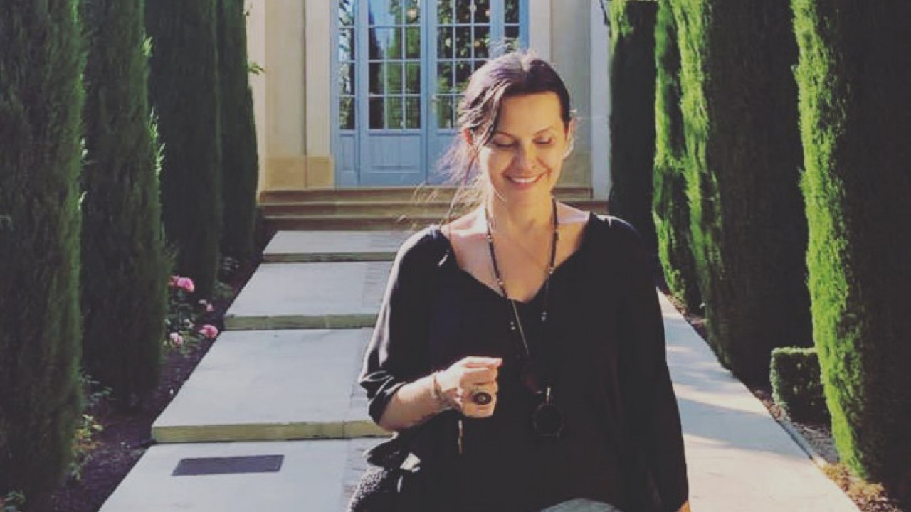 PRONAŠLA SESTRU: Elena Karaman dočekala rođus u pustinji