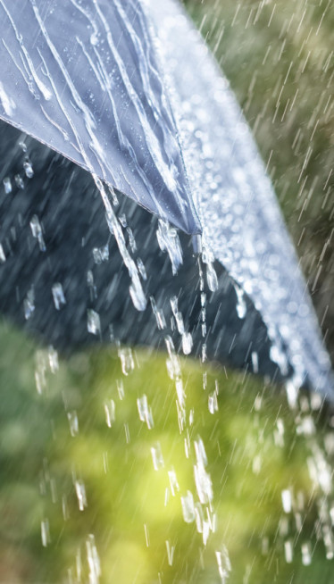 ČEKAJU NAS PADAVINE: Ne izlazite bez kišobrana - ovde i sneg