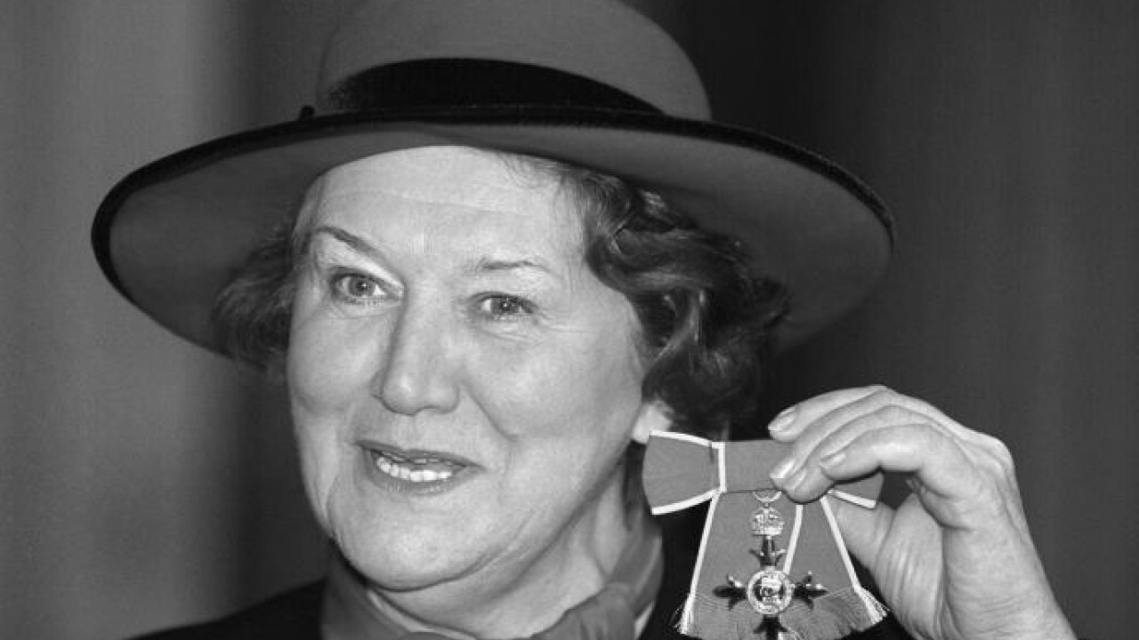 Легендарна британска глумица преминула у сну