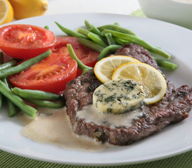 KRMENADLE U SOSU: Beli luk daje poseban šmek!