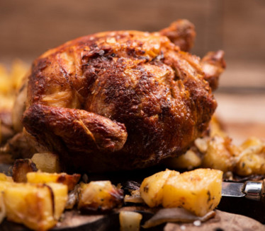 PILE IZ TIGANJA: Hrckavo i ukusno, lepi se za prste!