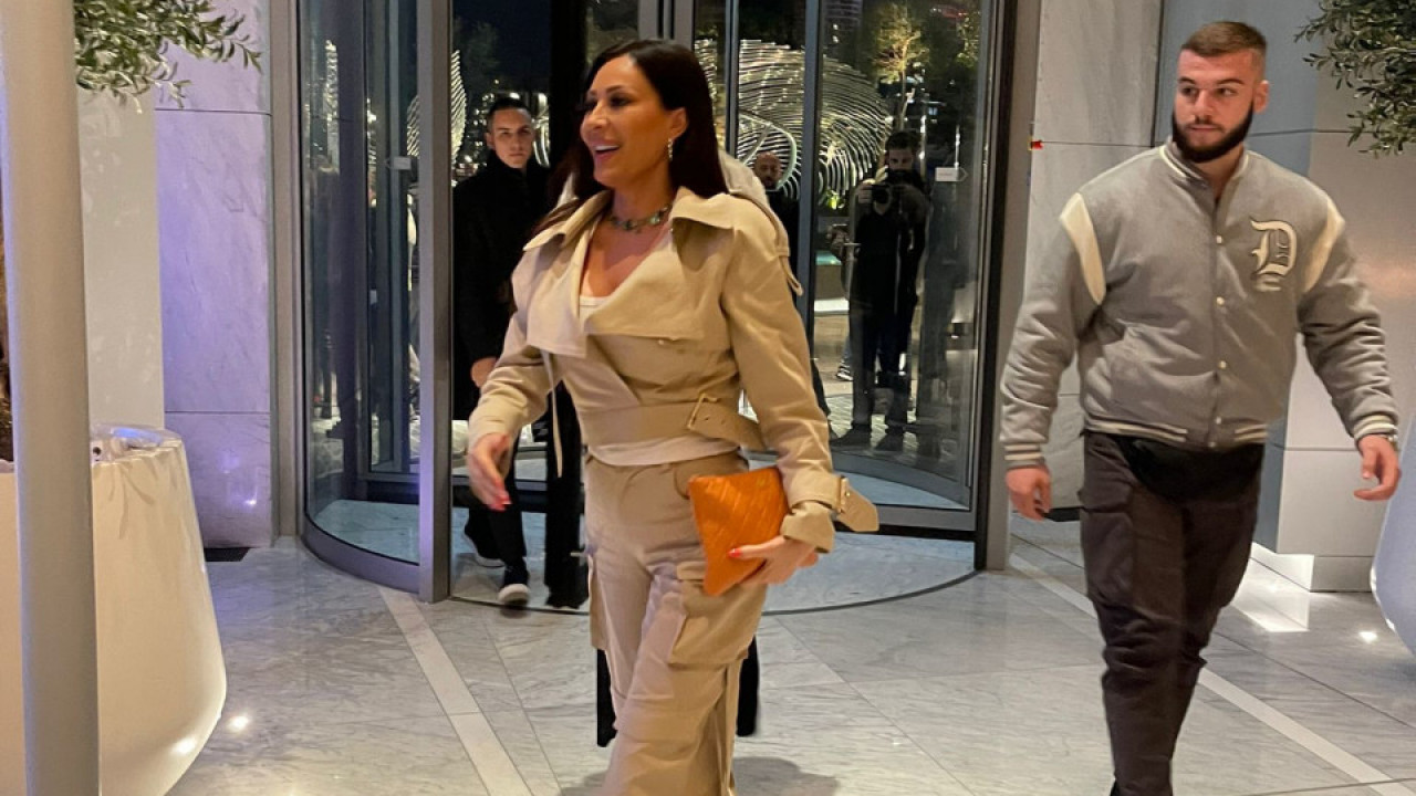 Цеца стигла на рођендан свог кумчета (ВИДЕО)