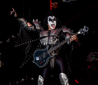 IZGUBIO SVEST ZA VOLANOM: Hospitalizovan osnivač Kisa