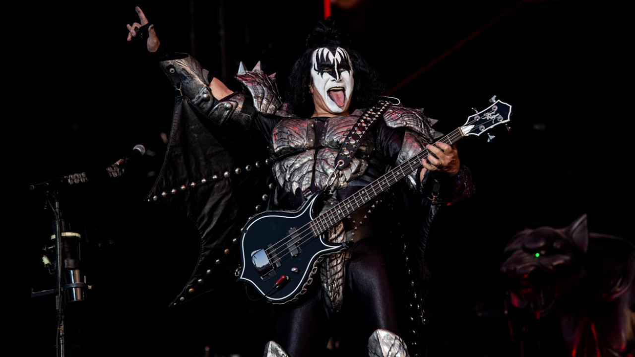 IZGUBIO SVEST ZA VOLANOM: Hospitalizovan osnivač Kisa