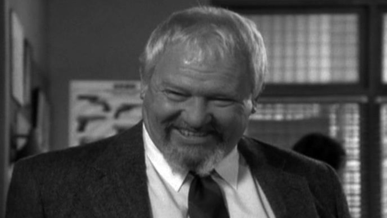 SUPRUGA POTVRDILA VESTI: Preminuo poznati glumac