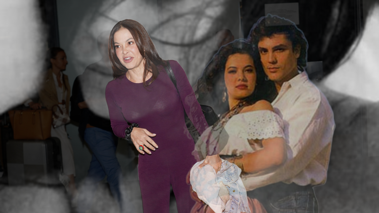 GOLA KASANDRA Objavljene nage fotke Koraime Tores - u krevetu