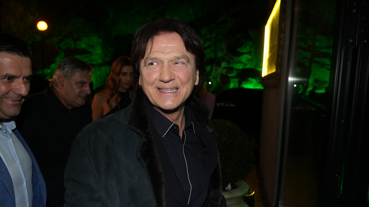 ЧОЛА О СУПРУЗИ: Ево зашто се никада не појављује у јавности