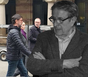 POSLEDNJI POZDRAV KUMU: Sloboda i Vojin skrhani odaju počast