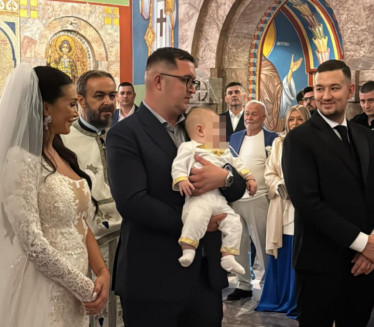 DUPLO SLAVLJE: Uroš krstio sina Lazara