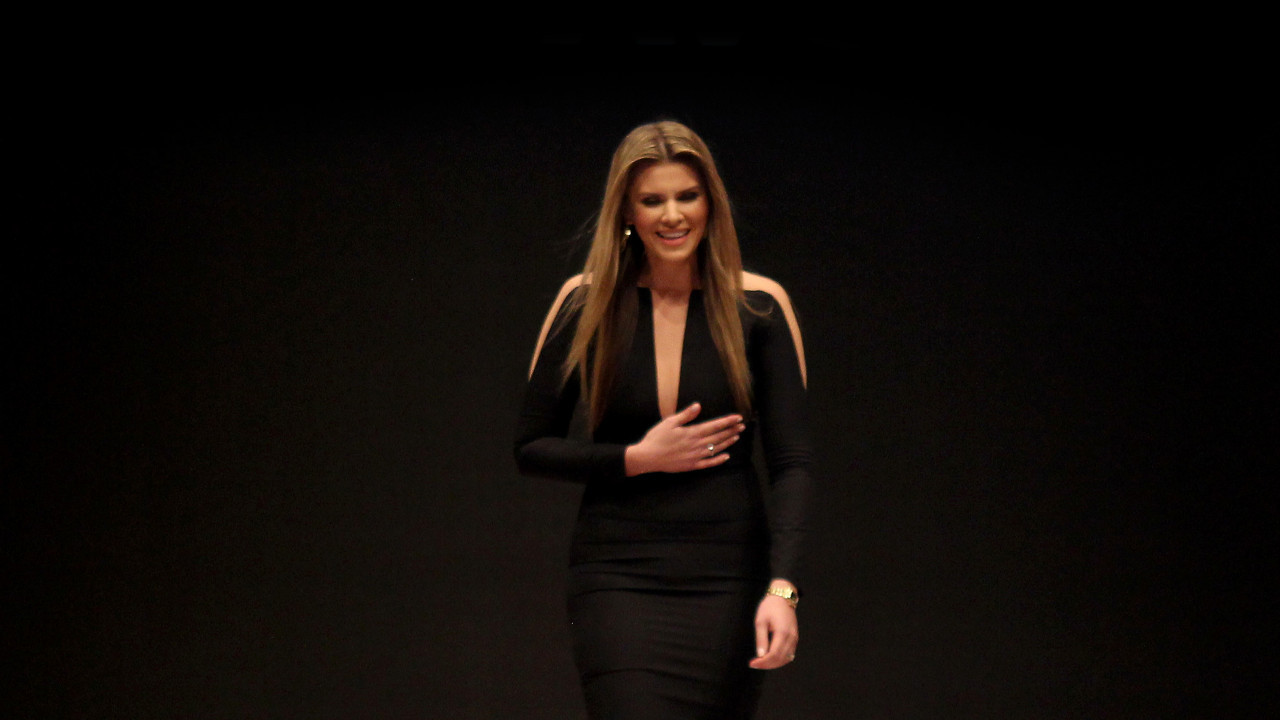 MAMA S HARISOM, KĆI S BUDUĆIM: Ko će kumovati Melini?