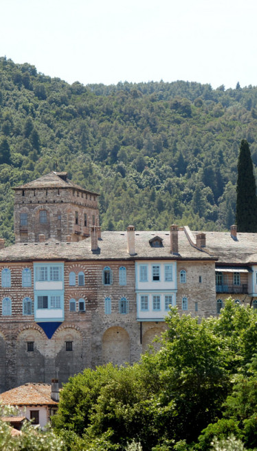 SUDAR PLOČA PRETI HILANDARU: Pucali zidovi crkava uz tutnjavu