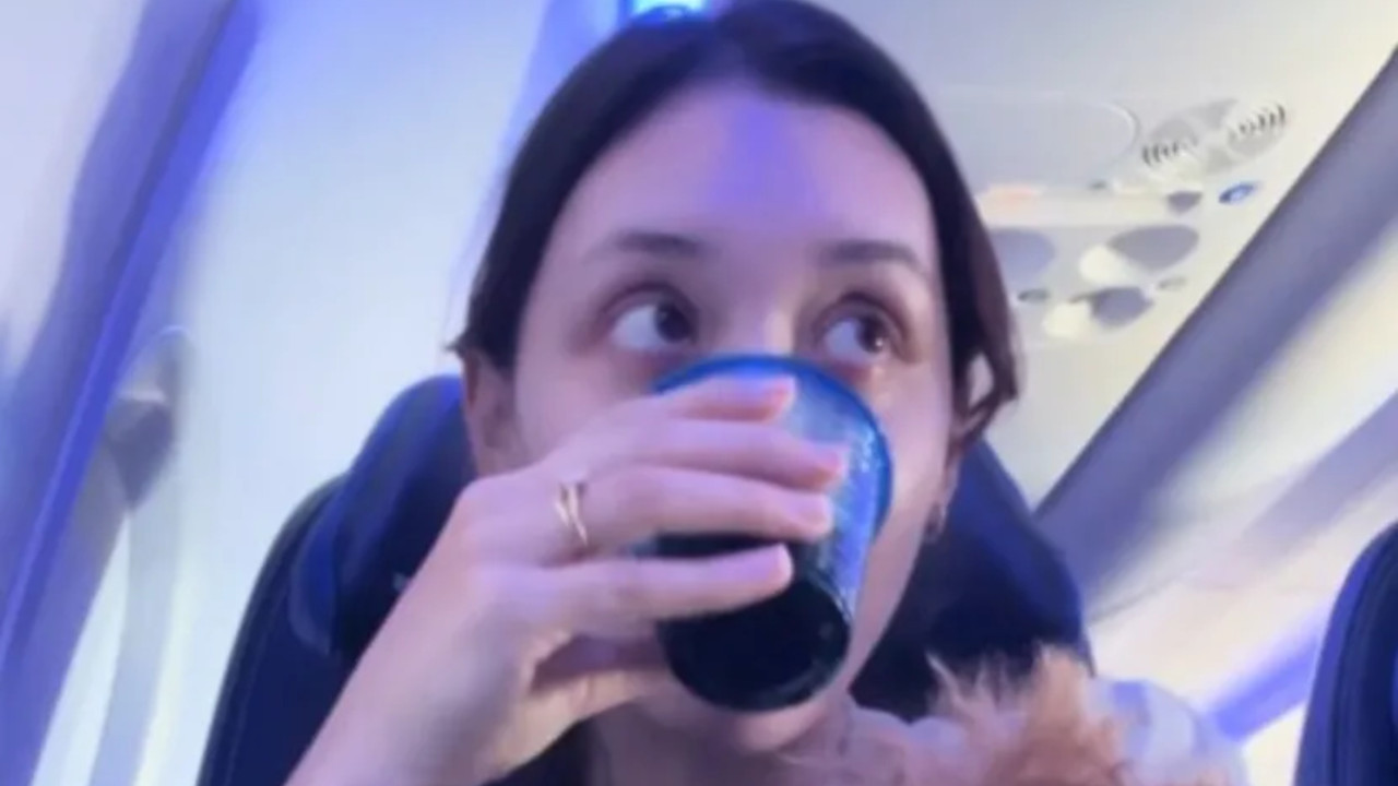 "IMAMO POSEBNOG GOSTA": Supruga pilota POSTALA VIRALNA