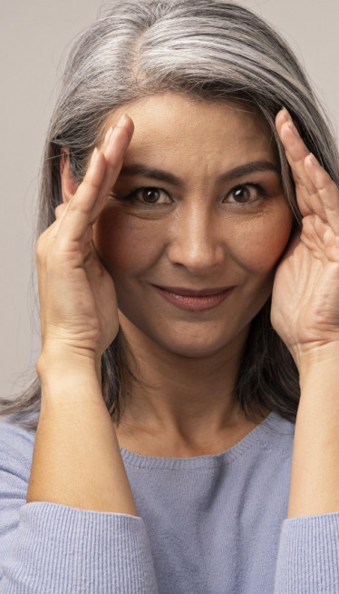 МУДРОСТ ИСТОКА: Како да жена буде срећна после педесете