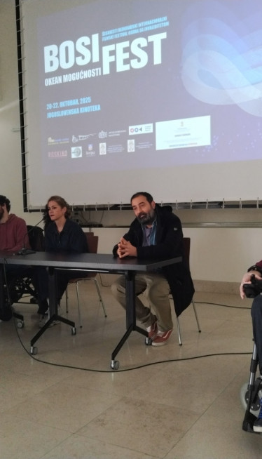 "Особе са инвалидитетом укључити у процес стварања филмова"