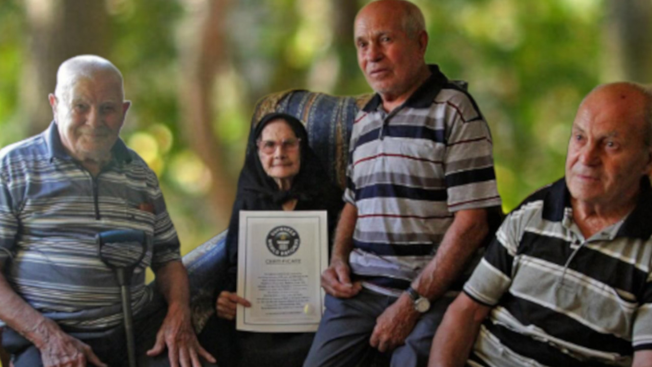 НАЈДУГОВЕЧНИЈА ПОРОДИЦА: Заједно имају више од 800 година
