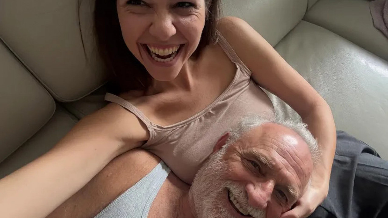 РИСТОВСКИ АНИЦИ У КРИЛУ Објавила срећну вест: Лазаре вољени!