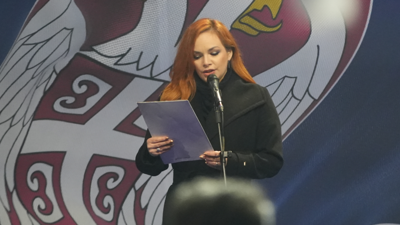 U BRAKU SA KOLEGOM: Ovaj voditelj je muž Katarine Korše