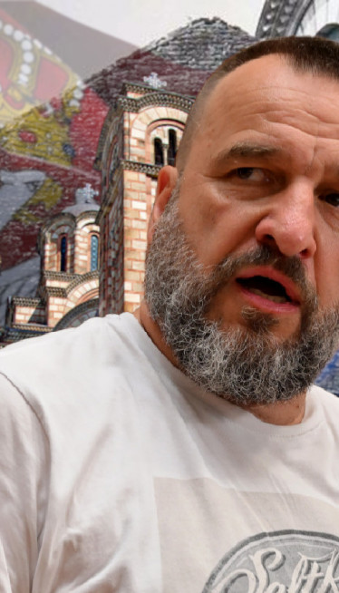 JEZDIĆ ODBIO DA PRODA IMANJE: "Biznis s rakijom ceta"