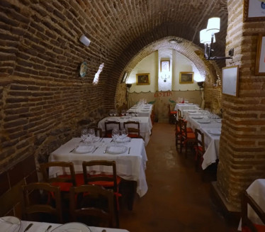 OTVOREN PRE 300 GODINA: Ovo je NAJSTARIJI restoran na svetu!