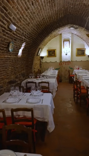 ОТВОРЕН ПРЕ 300 ГОДИНА: Ово је НАЈСТАРИЈИ ресторан на свету!