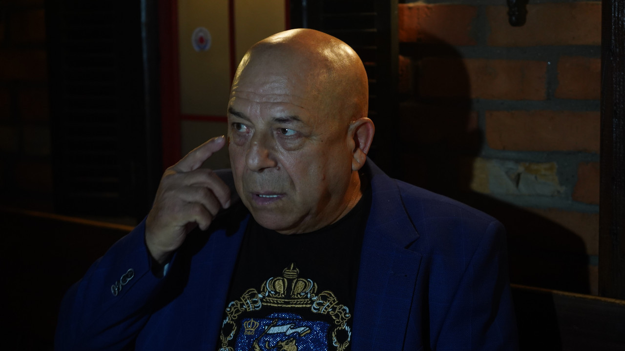 HASAN BESAN, NAPALI MU SINA: "To smeće na mog Mikija..."