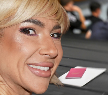 Evo sa kojim prosekom je Jovana Jeremić završila studije