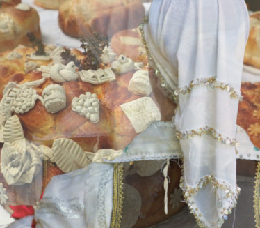 Ubacite OVO u slavski kolač i pratiće vas sreća cele godine