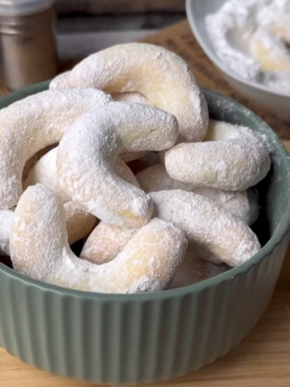 КОКОС КИФЛИЦЕ КОЈЕ БУДЕ НОСТАЛГИЈУ: Домаћи рецепт