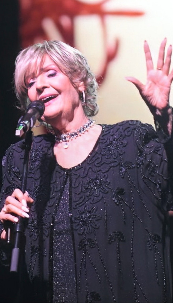 SNIMA SE FILM O ŽIVOTU LEPE LUKIĆ: Evo ko radi scenario