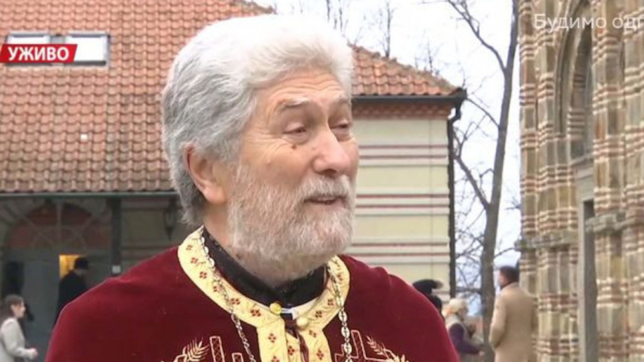 СВЕШТЕНИК ЈАСАН "Боље да не славите, него да идете у кафану"