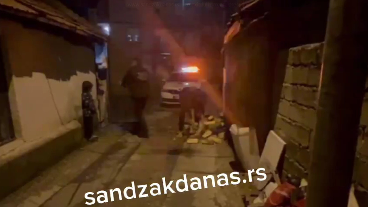 GANULI SRB Komunalci u Pazaru naišli na blokiranu ulicu