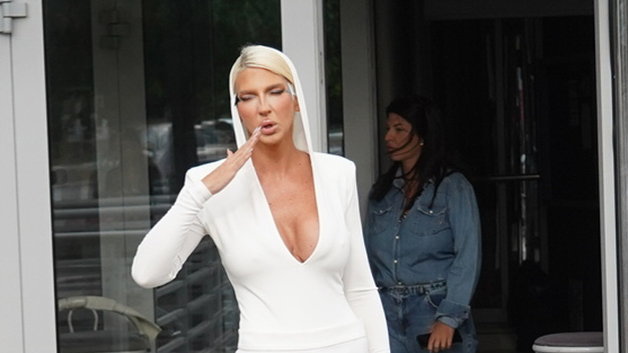 JK RASKINULA prijateljstvo i saradnju sa još jednom PEVAČICOM