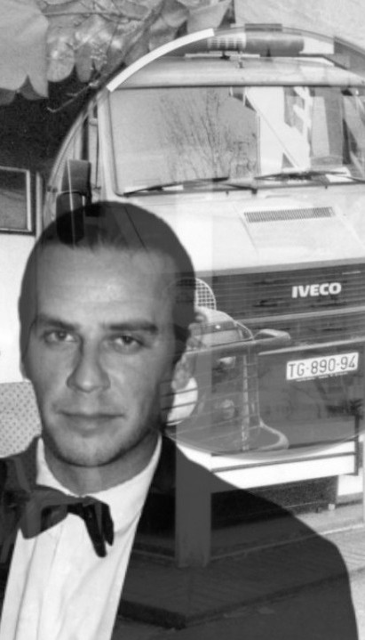 ПОСЛЕ ПУЦЊАВЕ: Слике са места Лаушевићевог злочина