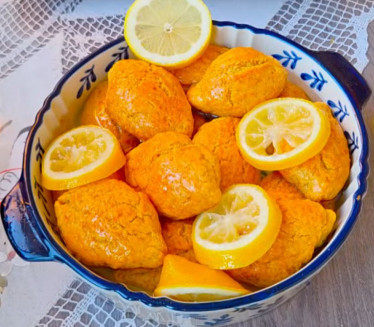 CELA KUĆA MIRIŠE NA LIMUN: Probajte bosanski šeker pare!