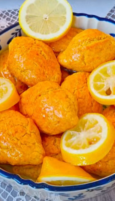 ЦЕЛА КУЋА МИРИШЕ НА ЛИМУН: Пробајте босански шекер паре!